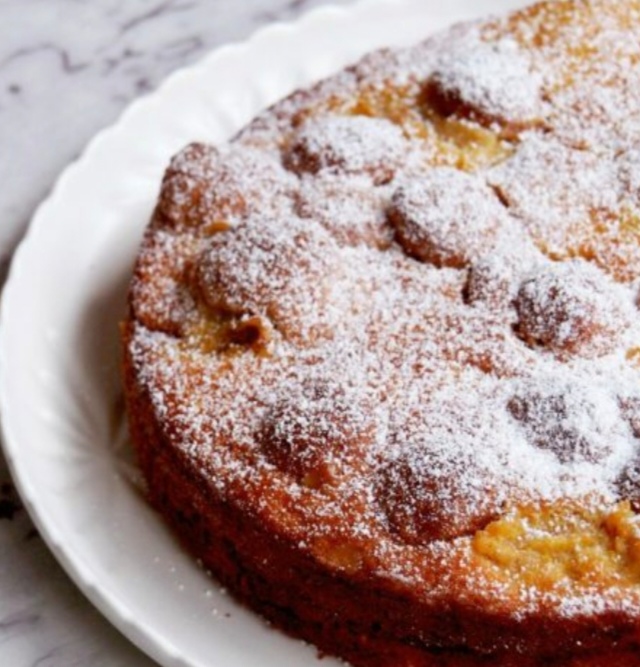 TORTA DI PESCHE E&nbsp;AMARETTI